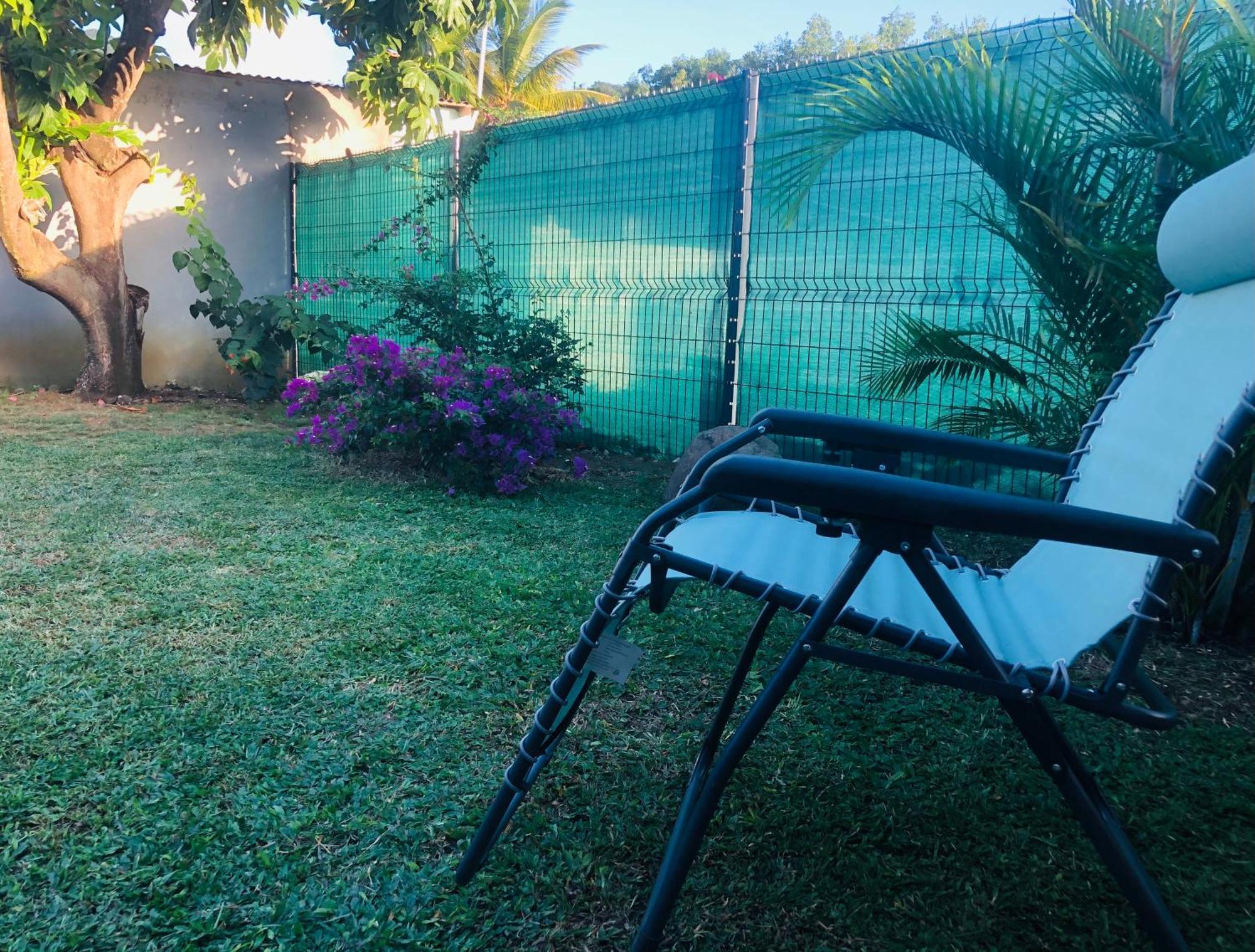 Habitation Baliache - Maison Creole Avec Jardin Privatif, Plage A 200M Deshaies Zewnętrze zdjęcie