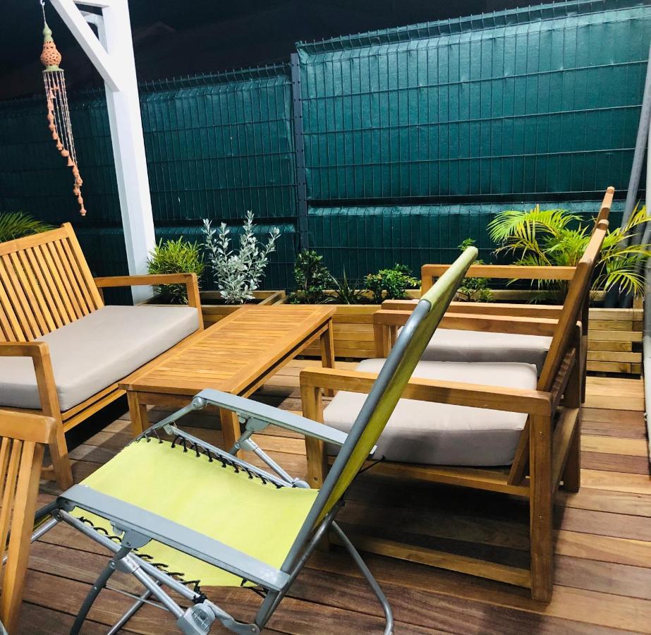 Habitation Baliache - Maison Creole Avec Jardin Privatif, Plage A 200M Deshaies Zewnętrze zdjęcie